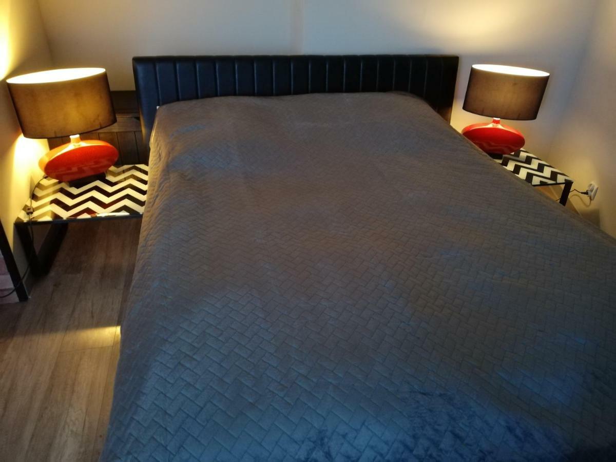 זיילונה גאורה Papaver Apartament מראה חיצוני תמונה